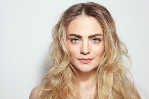 Portrait,Of,Young,Beautiful,Girl,With,Long,Messy,Hair,And